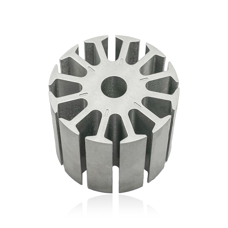 Kako stator motora pumpe za vodu i jezgra rotora doprinose stabilnosti okretnog momenta i glatkom pokretanju motora pumpe za vodu?