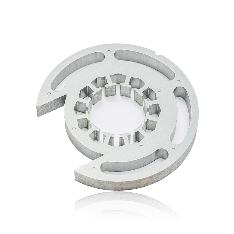 Kako jezgra rotora utječe na sposobnost generatora da radi pri različitim brzinama ili pod različitim uvjetima opterećenja?