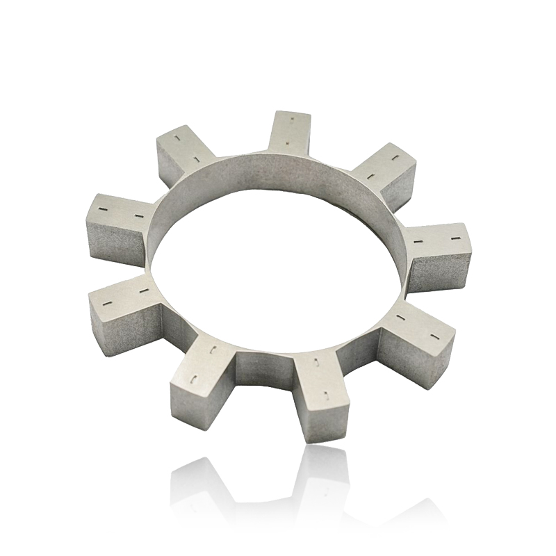 Kakav utjecaj imaju stator i jezgra rotora željezničkog tranzitnog motora na smanjenje buke i vibracija u sustavima željezničkih motora?